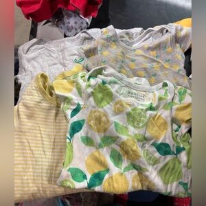 Burt's Bees Baby Lemon Print One-Piece Bodysuit - Yellow & Green